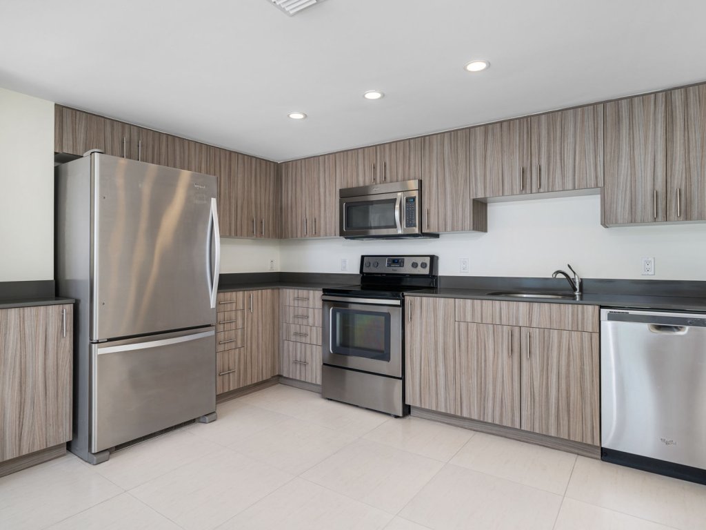 Property photo # 2