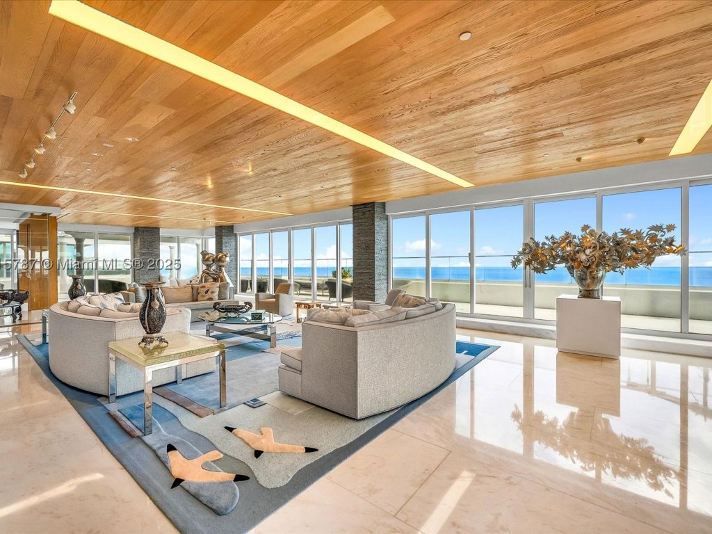 apartamentos en venta en Grand Bay Tower