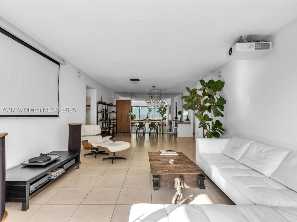 apartamentos en venta en Ambassador