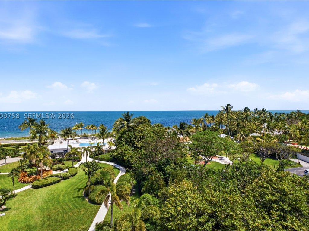 apartamentos en venta en Sands of Key Biscayne