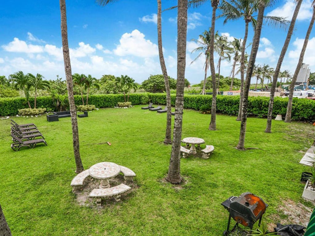 apartamentos en venta en Carlisle On The Ocean