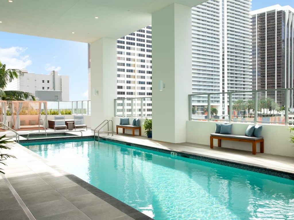 apartamentos en venta en YotelPad Miami