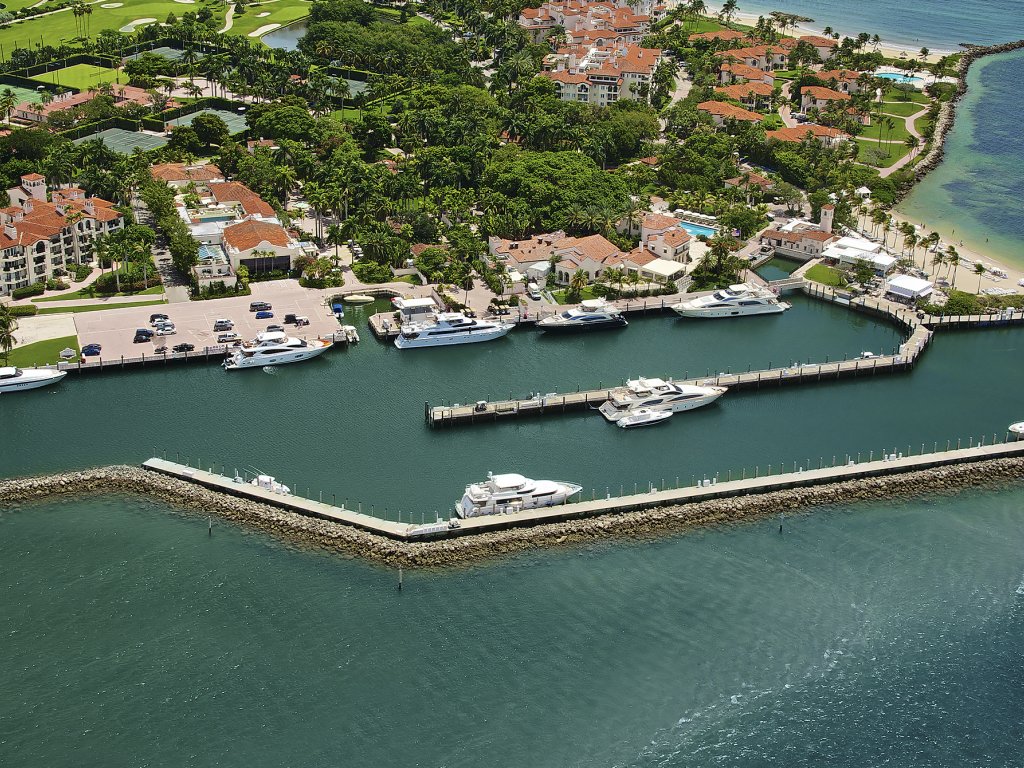 Condos for sale at Palazzo Del Sol