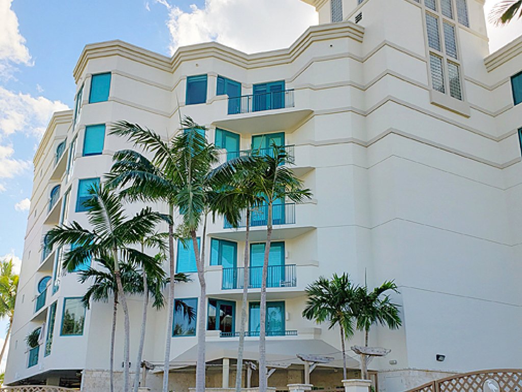 Condos for sale at Beacon Harbour